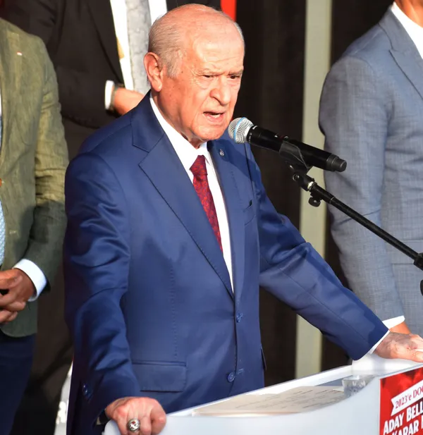 Son dakika: MHP Genel Başkanı Devlet Bahçeli’den Osmanlı’ya nefret kusan Tunç Soyer’e sert tepki: İflah olmaz bir cahillik