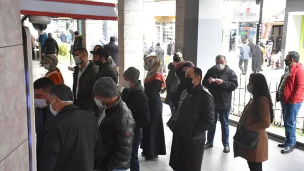 o-ilde-son-91-yilin-sicaklik-rekoru-kirildi-vatandaslar-sokaklara-akin-etti-1610471587664.jpg O ilde son 91 yılın sıcaklık rekoru kırıldı! Vatandaşlar sokaklara akın etti - 5
