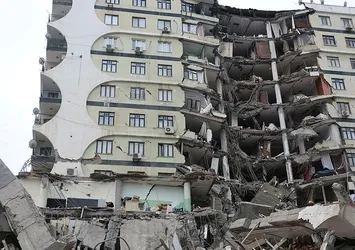 Yabancı uzmanlar değerlendirdi: İngiltere ikiye bölünürdü! Türkiye'deki depremin eşi benzeri yok