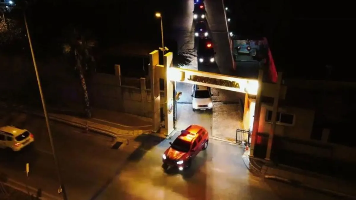 Göçmen kaçakçılarına “Kalkan-33” operasyonu: 115 gözaltı