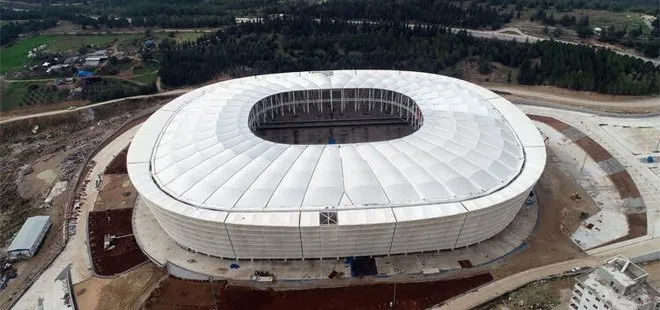 Yeni Adana Stadı’nın koltuk renkleri ne olacak?