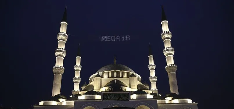 YILIN İLK KANDİLİ! Regaip Kandili nedir, ne anlama geliyor? Regaip Kandili'nde ne oldu?