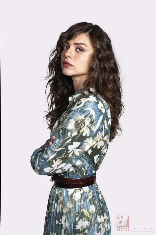 Ünlü oyuncu Aslıhan Malbora ve sevgilisine nazar değdi! 10 yıldır beraberlerdi... 4