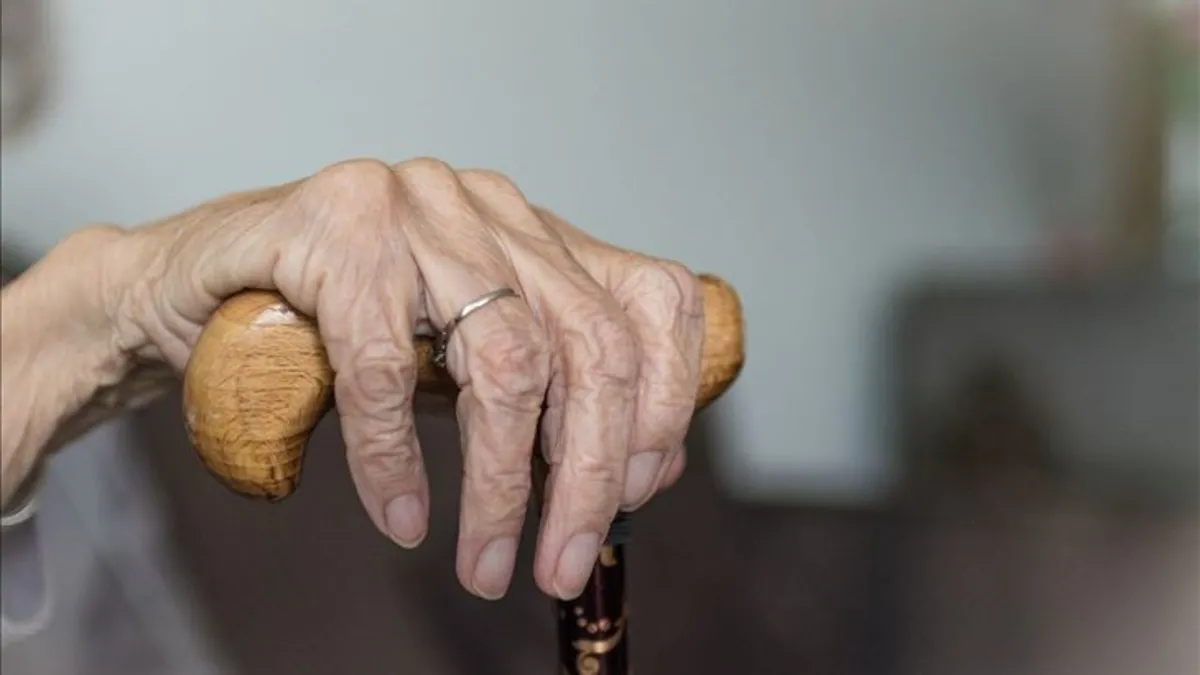 Yaşlılara bakım sigortası nedir, kimleri kapsayacak? 2026’da yeni sosyal güvence