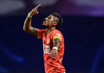 Galatasaray'ın eski aşkı yeniden alevlendi: Paulinho için yeni adım atılacak