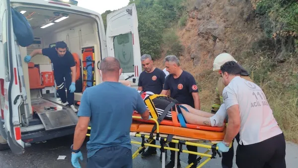 1691443206407.jpg Bursa çevresinde acı olay! Takla atan otomobilde 2 genç hayatını kaybetti - 2