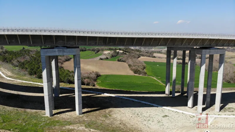 Çanakkale Ruhu, 1915 Çanakkale Köprüsü'nde yaşıyor: 4 top mermisi detayı 10