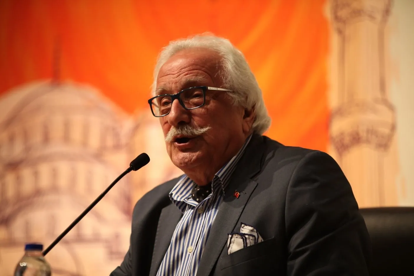 Son dakika: Tarihçi yazar Yavuz Bahadıroğlu hayatını kaybetti