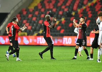 Gaziantep FK evinde Beşiktaş'ı 3-1 yendi