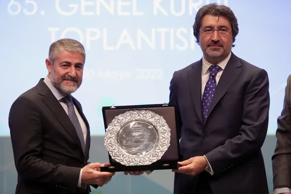 Son dakika: Hazine ve Maliye Bakanı Nureddin Nebati'den büyüme açıklaması: Öncü göstergeler yüzde 7'yi işaret ediyor - 5