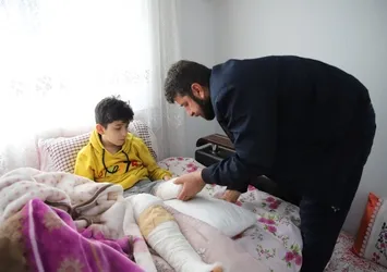 Kahramanmaraş’ta enkaz altında kabus! 3 gün sonra bacağı kesilmiş halde bulundu