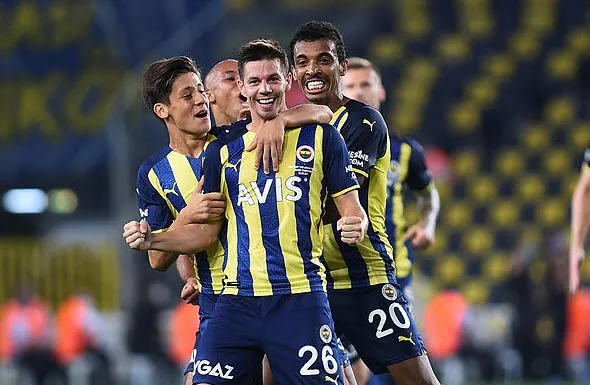 UEFA ve Konferans Ligi'nde kuralar İstanbul'da çekilecek - 4