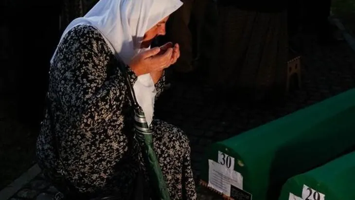 25 yıldır dinmeyen acı! Dünya Srebrenitsa katliamına sessiz kaldı