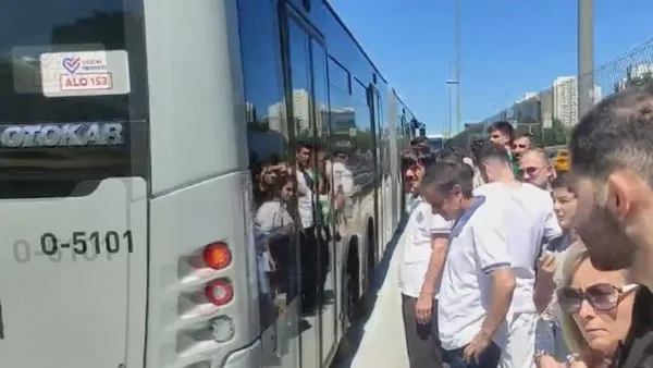 İstanbullunun İmamoğlu çilesi! Peş peşe metrobüs arızaları! Vatandaş kazan kaldırdı