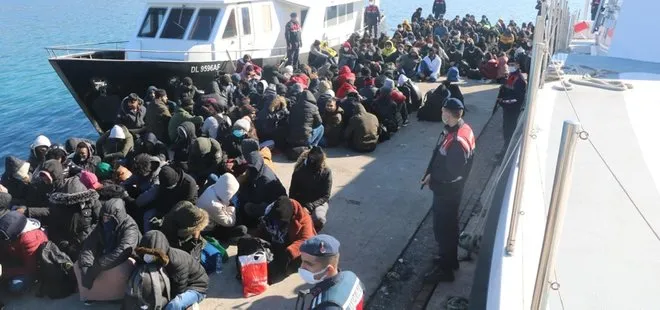 İzmir’de göçmen operasyonu: 226 göçmen ile 10 insan kaçakçısı yakalandı