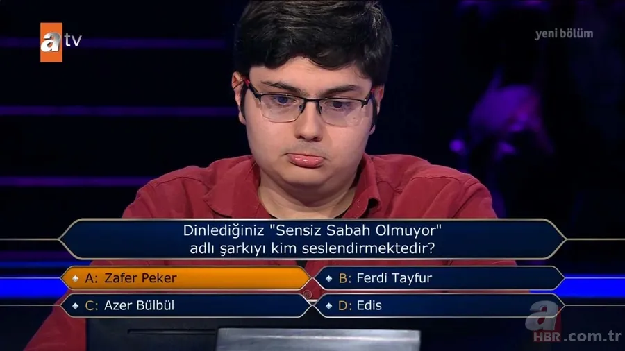 Milyoner'de ilginç anlar! Genç yarışmacı tarih sorusunda şoku yaşadı | Ödül çekini almadan gidiyordu... 24