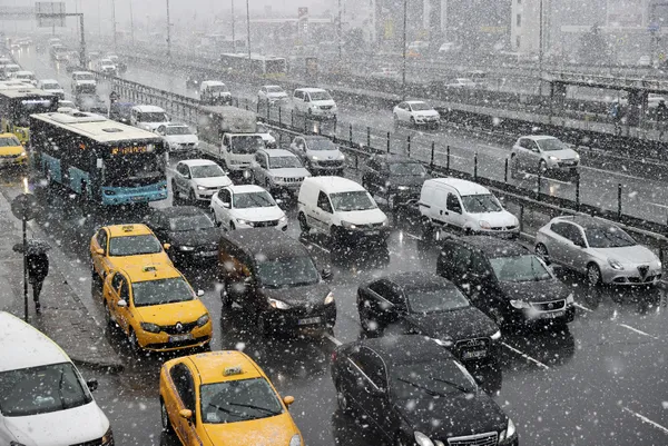 1616576123182.jpg Son dakika kar açıklaması geldi! Bu akşama dikkat | İstanbul'da kar yağışı devam edecek mi? - 7