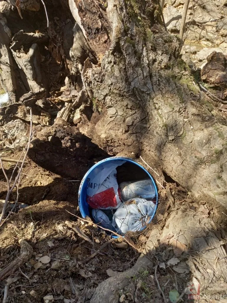 PKK'ya ağır darbe! Batman’da Eren Kış-34 operasyonunda çok sayıda patlayıcı ele geçirildi 15