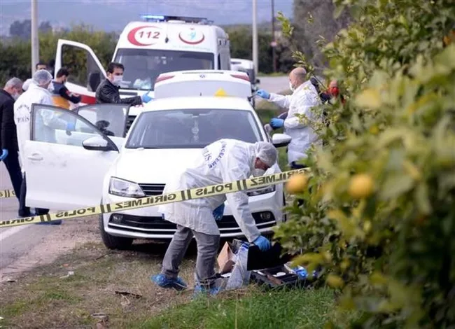 Mersin'de otomobilde çifte infaz! Eski eşi ve onun sevgilisini öldürdü - 5