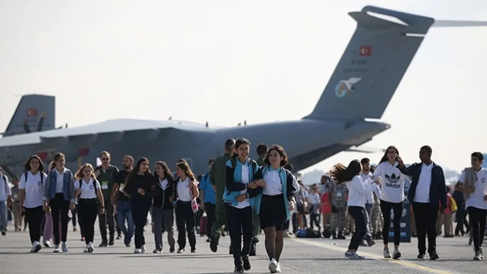 TEKNOFEST'19 kapılarını açtı! Akın akın gidiyorlar