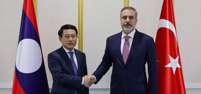 Dışişleri Bakanı Hakan Fidan Laoslu mevkidaşıyla görüştü