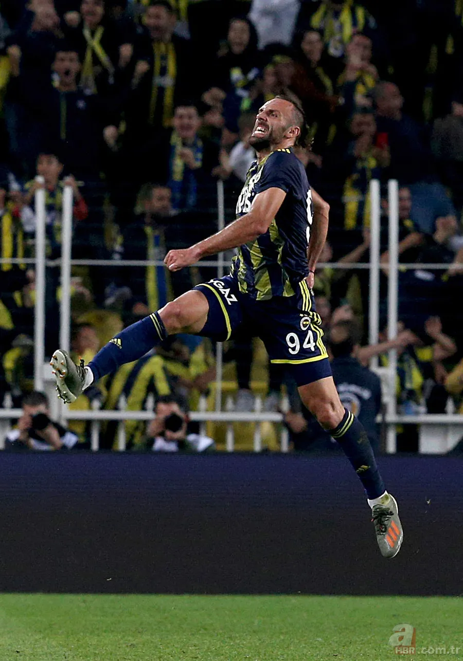 Fenerbahçe'ye dudak uçuklatan teklif! Vedat Muriç... 20