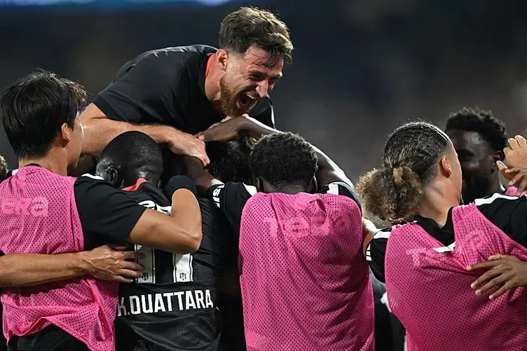 1789289171518.jpeg Beşiktaş'a transferi "Tam zamanında" diyen Salih Özcan: "Almanya'da gördüğüm tecrübeyi şimdi göstermek istiyorum" - 4