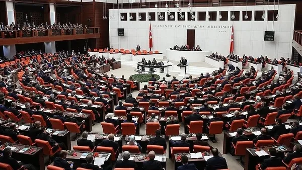 Meclis’te yeni dönem: Cuma günü başlıyor! Çok partili az liderli olacak