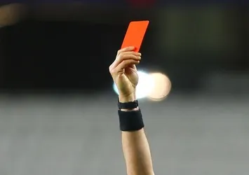 Futbol sahasında dehşete düşüren olay! Rakibinin burnunu kıran Raschid Arsanukaev'a 48 maç ceza...
