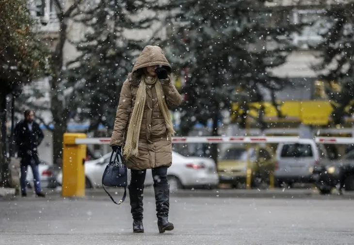 Ankara’da okullar tatil mi? Ankara’da okullara kar tatili var mı? Ankara’da 13 Aralık Perşembe günü okullar tatil mi?
