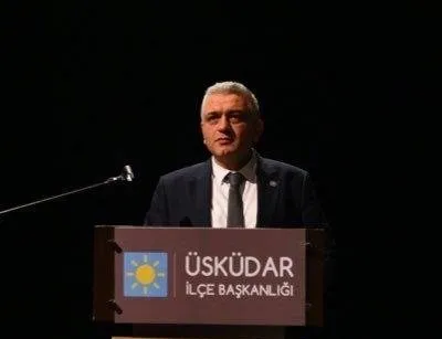 saglik-calisanin-tehdit-eden-iyi-partili-hasan-ofluoglu-kaba-davrandi-diyerek-kendini-savundu-1638786170023.jpeg Sağlık çalışanını tehdit eden İYİ Partili Hasan Ofluoğlu “kaba davrandı” diyerek kendini savundu - 3