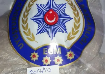 Varis çorabından uyuşturucu çıktı