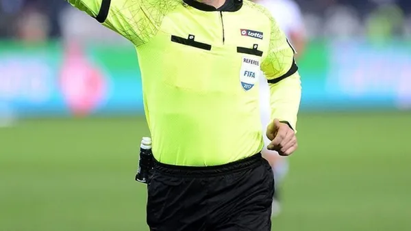 son-dakika-spor-haberi-besiktas-trabzonspor-macinin-hakemi-belli-oldu-1706777984588.jpg Son dakika spor haberi: Beşiktaş-Trabzonspor maçının hakemi belli oldu - 2