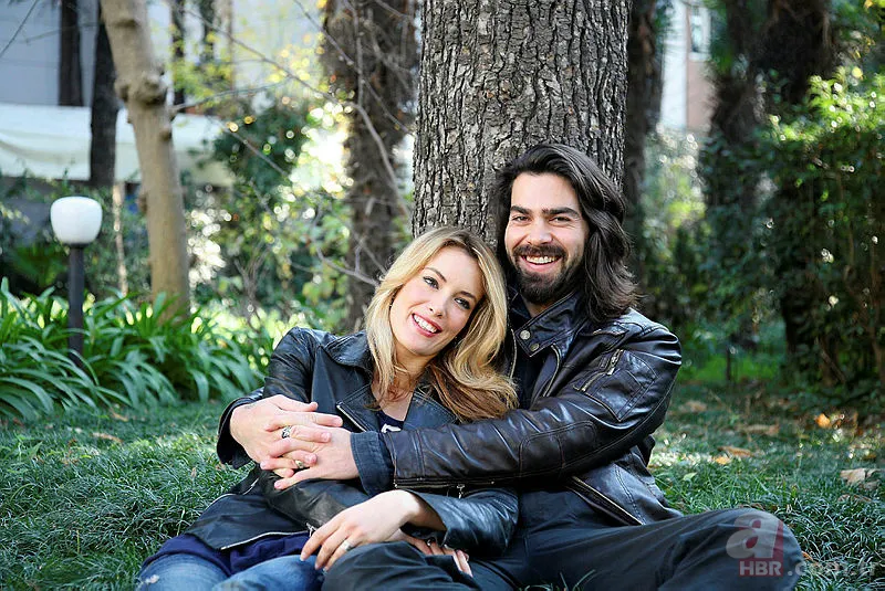 Uğur Pektaş öpüşeyecek 7