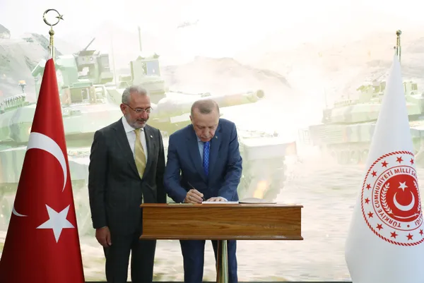 Son dakika: Tank Paleti Fabrikası’na ziyaret | Başkan Erdoğan: Tabusu devlettedir öyle de kalacaktır