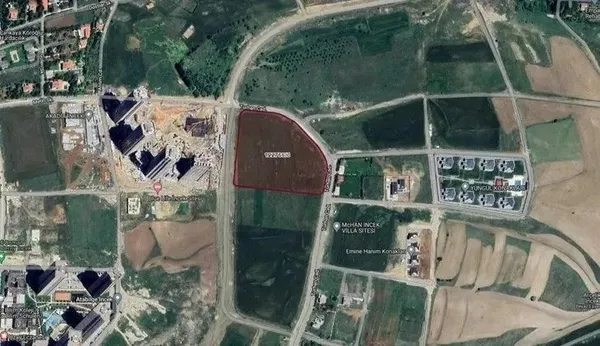 1709048359911.jpeg Battıkça batıyor sattıkça satıyor! Eski ortaktan Mansur Yavaş'a bombardıman: Giderayak Ankara'yı parsel parsel satıyor - 10