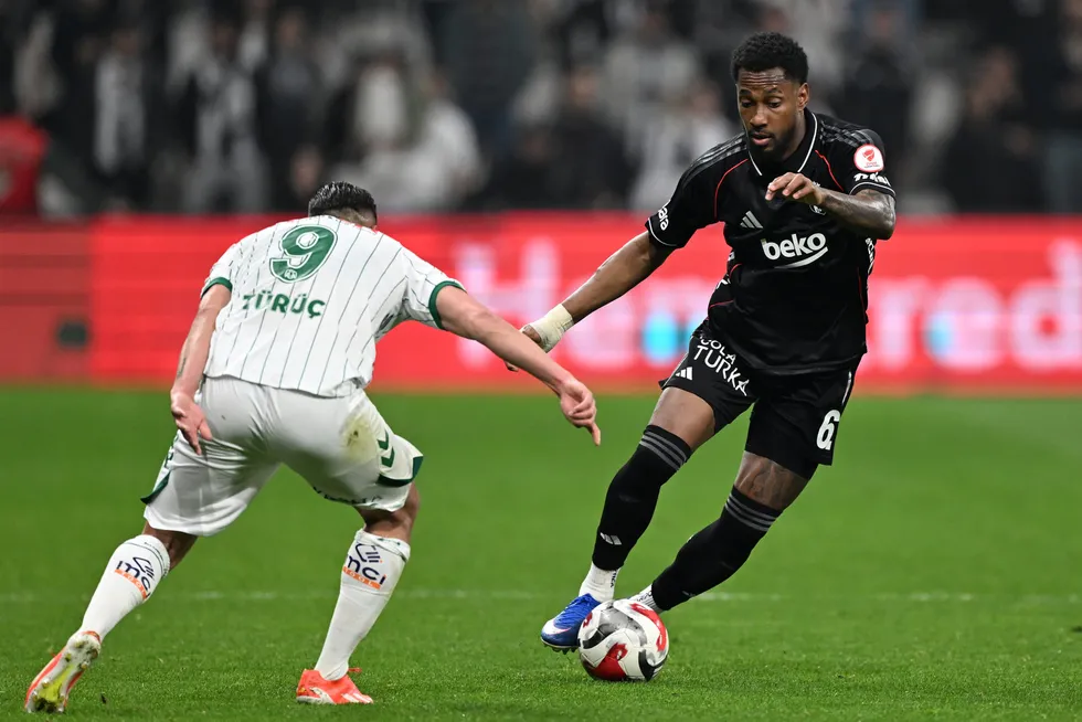 kartal-uzatmalarda-yikildi-konyaspor-besiktasi-maglup-ederek-adini-finale-yazdirdi-1778010080143.jpg Fotoğraf (AA)