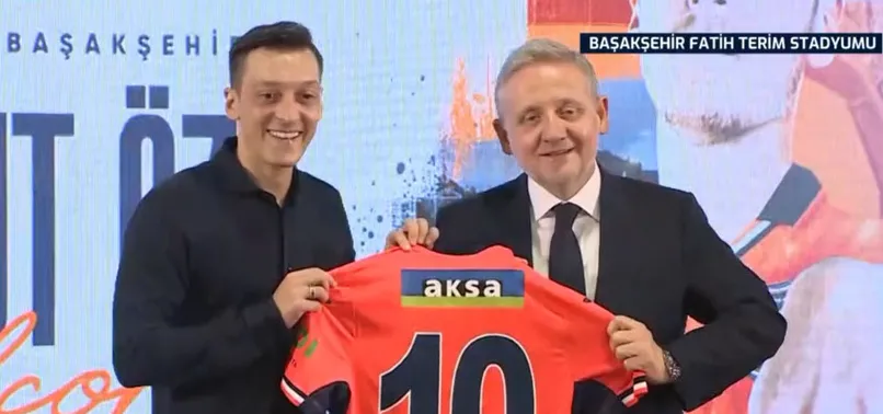 Mesut Özil Başakşehir'e imza attı! Basın toplantısında Fenerbahçe açıklaması