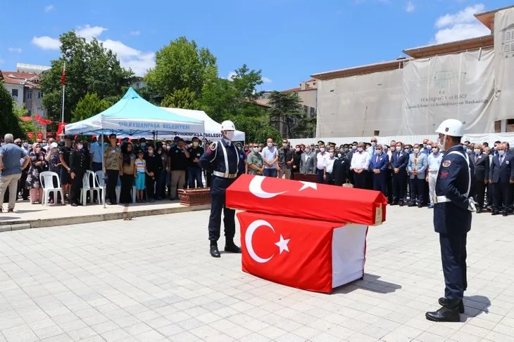 Sakarya'daki patlamada şehit düşen şehitlerimize acı veda! Gözyaşları sel oldu
