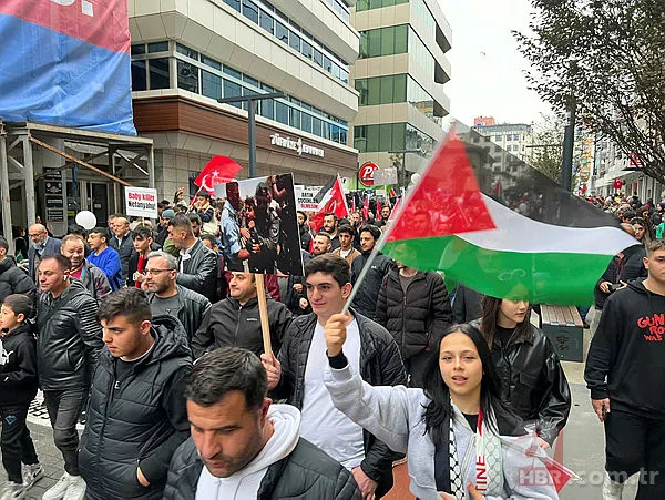 Zulme karşı tek yürek! Dört büyüklerin taraftar grupları Filistin için toplandı 9