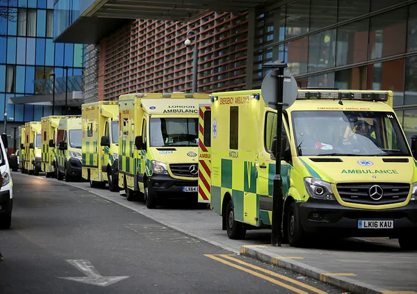 Son dakika: İngiltere’de 29 Ocak koronavirüs tablosu açıkladı! Vaka sayısı 30 binin altında geriledi