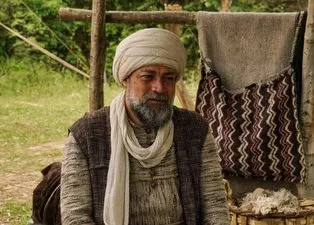 Kuruluş Osman'ın Şeyh Edebalı'sı Seda Yıldız'ın oğlu bakın hangi ünlü çıktı!