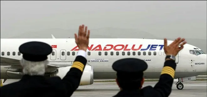 AnadoluJet’ten yeni hat: Ankara-Taşkent seferini yapan ilk uçak Özbekistan’da törenle karşılandı
