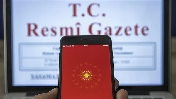calisan-emekliye-5-bin-tl-bakan-isikhan-tarih-vererek-duyurdu-yarin-hesaplarda-olacak-1703771083312.jpg Çalışan emekliye 5 bin TL! Bakan Işıkhan tarih vererek duyurdu: Yarın hesaplarda olacak - 4