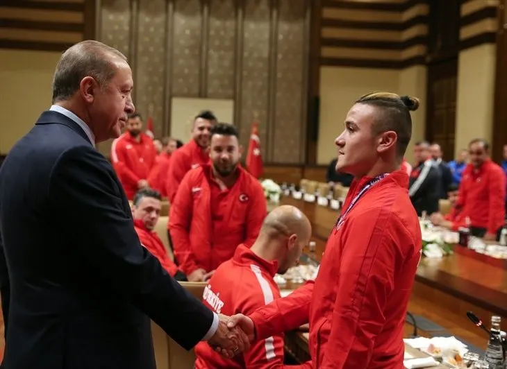 Cumhurbaşkanı Erdoğan Ampute Milli Takımı’nı kabul etti