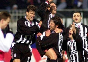 Beşiktaş, 14 sezon sonra bir ilk peşinde
