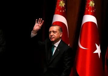 Anketçiler, AK Parti'nin milletvekili aday listesini yorumladı