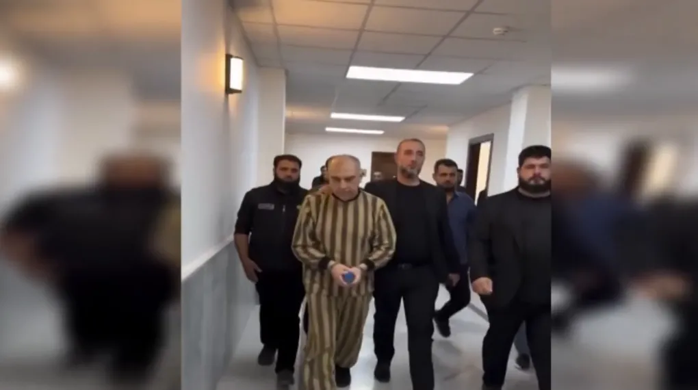 Esad, kardeşi ve kuzenine idam kararı