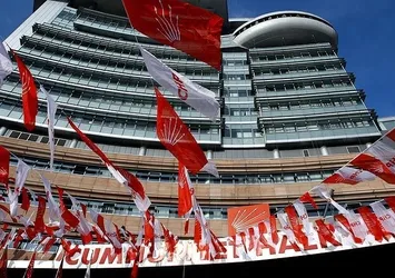 CHP 4'e bölündü! Parti içinde kazan kaynıyor: 1 Nisan'dan sonra olağanüstü kurultay hazırlığı