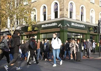 McDonald's Londraya taşınıyor